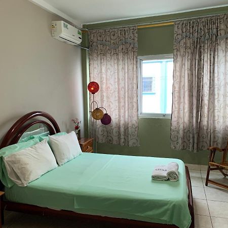 Residencial Turistico Rio Guayas Bed & Breakfast Guayaquil Bagian luar foto